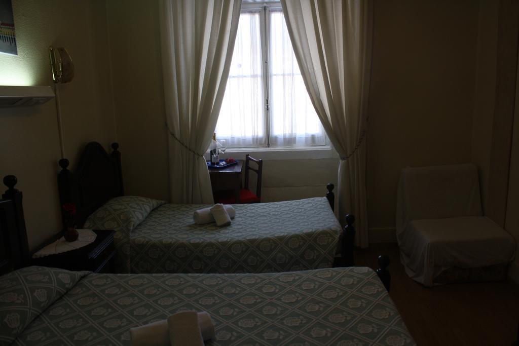 Pensao Residencial Estrela Do Mondego Ξενοδοχείο Lisboa Δωμάτιο φωτογραφία