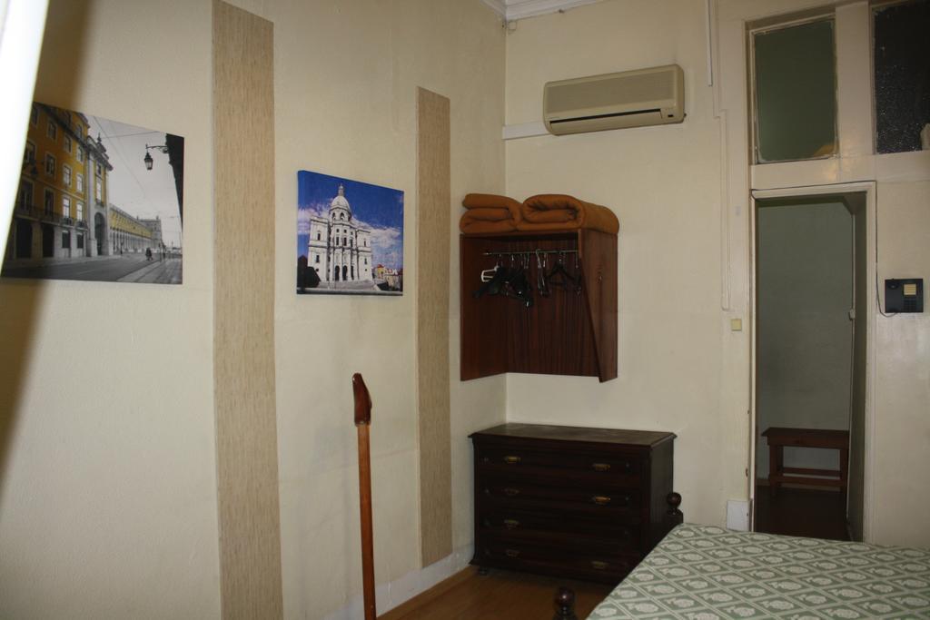 Pensao Residencial Estrela Do Mondego Ξενοδοχείο Lisboa Δωμάτιο φωτογραφία